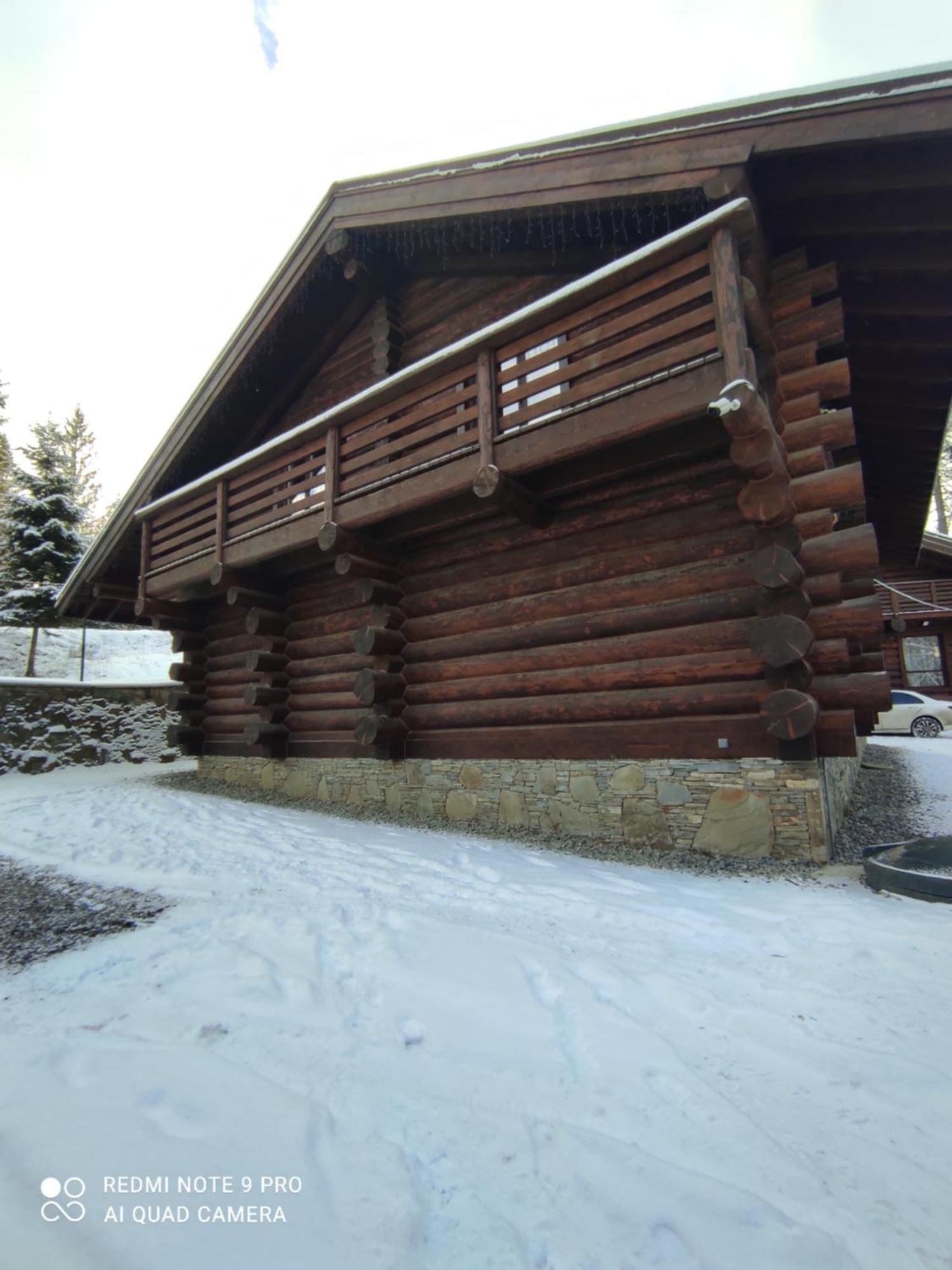 Tatova Hata Iablunîțea Exterior foto